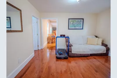 2 Hillside Ave, Somerville, MA 02145 - Photo 11