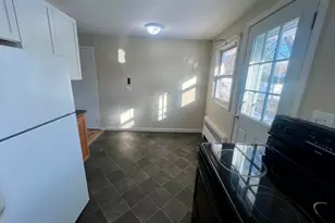 354 S, Bedford, MA 01730 - Photo 7