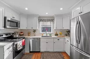 106 Lynnfield St, Peabody, MA 01960 - Photo 15
