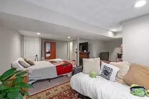 106 Lynnfield St, Peabody, MA 01960 - Photo 37