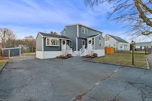 106 Lynnfield St, Peabody, MA 01960 - Photo 5