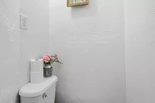 5 Ripley Pl, Worcester, MA 01610 - Photo 13