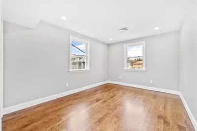 2 Weld Ave #2R, Norwood, MA 02062 - Photo 9