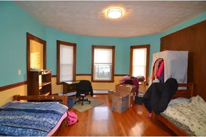 130 Russell St #0, Malden, MA 02148 - Photo 3