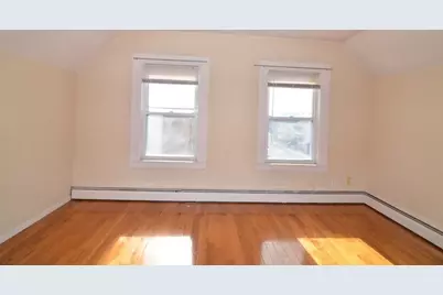 162 Pearl St #3, Malden, MA 02148 - Photo 9