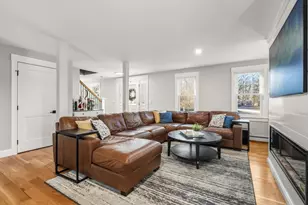 10 Mockingbird Hill, Bridgewater, MA 02324 - Photo 3