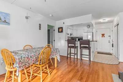 4975 Washington #306, Boston, MA 02132 - Photo 11