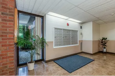 4975 Washington #306, Boston, MA 02132 - Photo 23