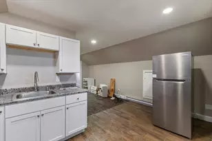 31 Garfield St, Lawrence, MA 01843 - Photo 13