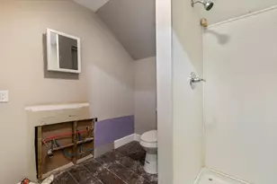 31 Garfield St, Lawrence, MA 01843 - Photo 15