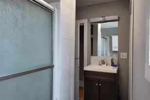 115 Leach Ave, Brockton, MA 02301 - Photo 5