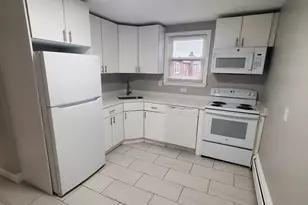 433 B Sea St, Quincy, MA 02169 - Photo 1