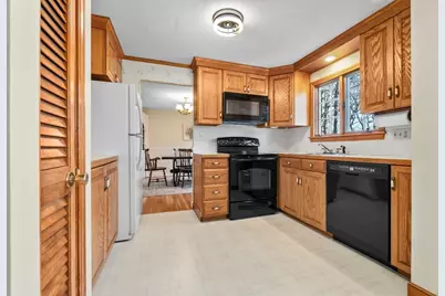 4 Briarwood Drive, Danvers, MA 01923 - Photo 11