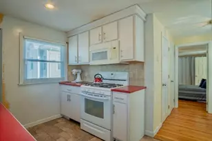 146 Burrill St, Swampscott, MA 01907 - Photo 27