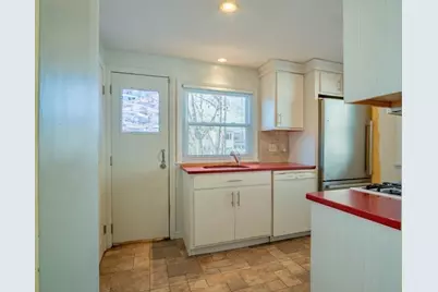 146 Burrill St, Swampscott, MA 01907 - Photo 29