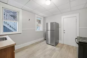 226 Fort Pleasant Ave, Springfield, MA 01108 - Photo 17