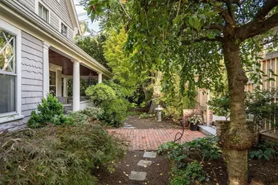 263 Highland Ave, Winchester, MA 01890 - Photo 3