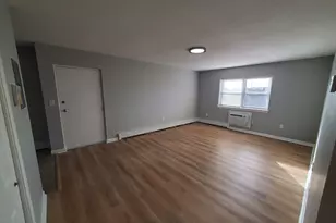 215 Pearl St, Stoughton, MA 02702 - Photo 5