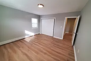 215 Pearl St, Stoughton, MA 02702 - Photo 7