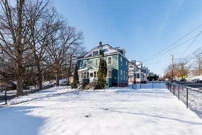 141 Saint Jerome Ave, Holyoke, MA 01040 - Photo 31
