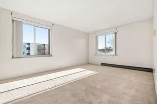 30 Skyline Dr, Braintree, MA 02184 - Photo 9