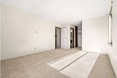30 Skyline Dr #6, Braintree, MA 02184 - Photo 9