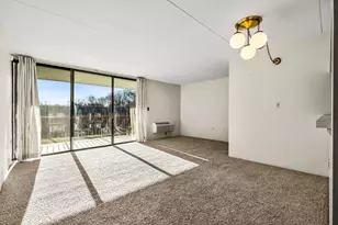 30 Skyline Dr, Braintree, MA 02184 - Photo 5