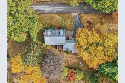 37 Pine St, Bedford, MA 01730 - Photo 23