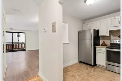 286 Fenno St #4, Revere, MA 02151 - Photo 5