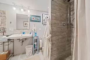 96 Utica St, Quincy, MA 02169 - Photo 21