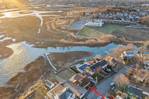 96 Utica St, Quincy, MA 02169 - Photo 27