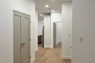 10 Rockland St, Boston, MA 02119 - Photo 9