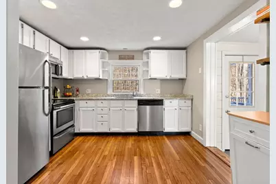 186 Haverhill Street, North Reading, MA 01864 - Photo 9