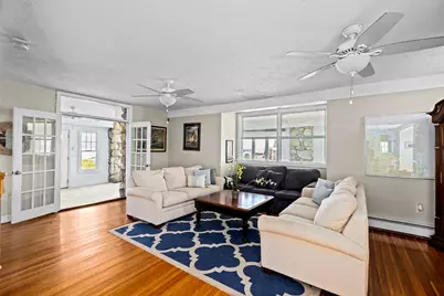 23 Oceanside Dr, Scituate, MA 02066 - Photo 9