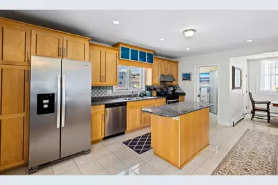 23 Oceanside Dr, Scituate, MA 02066 - Photo 5