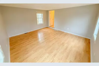14 Eastern Ave, Haverhill, MA 01830 - Photo 3