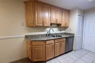 10 Squire Ct, Natick, MA 01760 - Photo 5