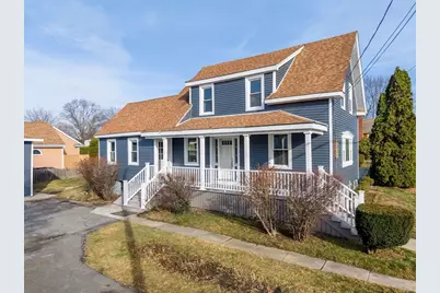32 Cedar St, Fairhaven, MA 02719 - Photo 1