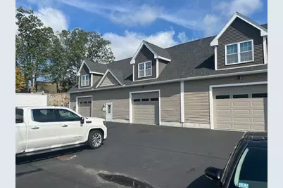 1393 Lakeview Avenue #3B, Dracut, MA 01826 - Photo 1