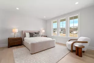 1060 Grove St, Framingham, MA 01701 - Photo 11