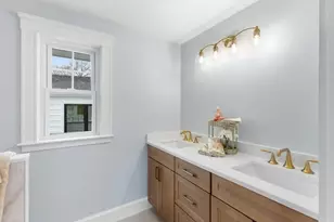 95 Prospect St, Wakefield, MA 01880 - Photo 29