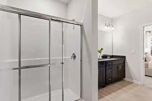 6 Stratton Dr, Woburn, MA 01801 - Photo 17