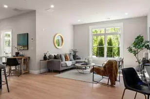 7 Cross St, Wilmington, MA 01887 - Photo 3