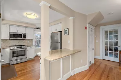 194 College Farm Rd, Waltham, MA 02451 - Photo 9