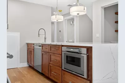 551 E 7th St #1, Boston, MA 02127 - Photo 3