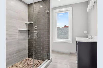 551 E 7th St #1, Boston, MA 02127 - Photo 15