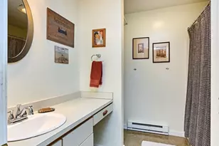 23 Randolph Pl, Northampton, MA 01060 - Photo 17