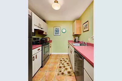 23 Randolph Pl #109, Northampton, MA 01060 - Photo 9