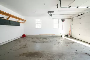 164 Railroad St, Belchertown, MA 01007 - Photo 21