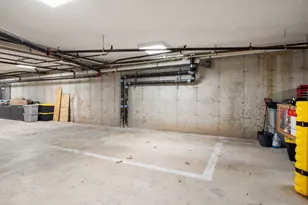 20 Crestway Rd, Boston, MA 02128 - Photo 21